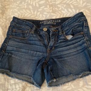 American Eagle Cutoff Shorts Size 4
